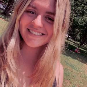 Meet your Posher, Abbey